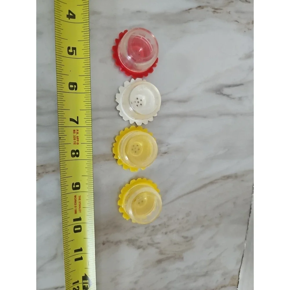 Jaydon Inc Mini Daisy Salt and Pepper Shakers Red Yellow Plastic Vintage MCM